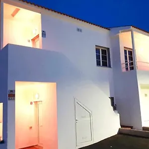 chalet-de-3-habitaciones-con-piscina-privada.in-canary-islands.com/